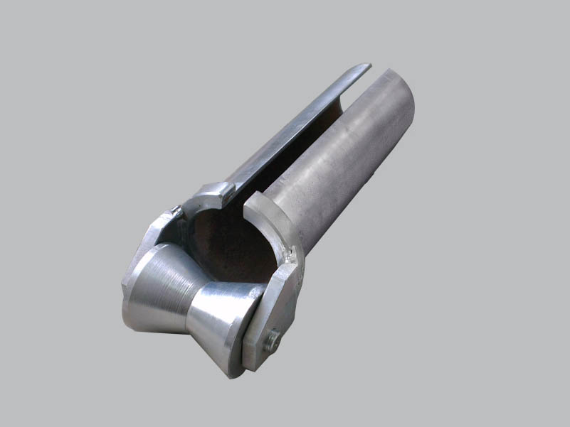Duct roller-pipe protect