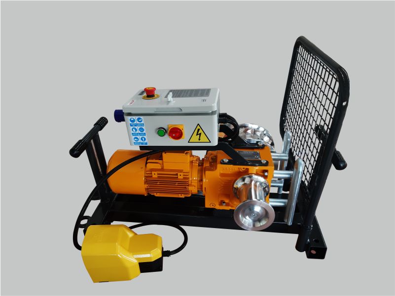 Endüstriyel kablo çekme makinesi